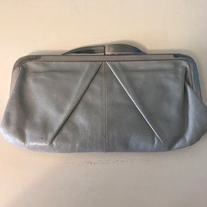 Hobo clutch